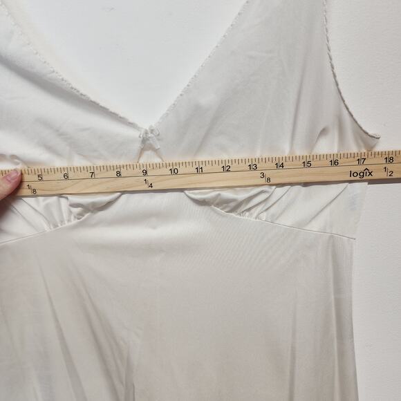 Vintage Vanity Fair Tricot Nylon Slip Nightgown Size 36 S Ivory Midi V-neck Bow - Picture 13 of 16